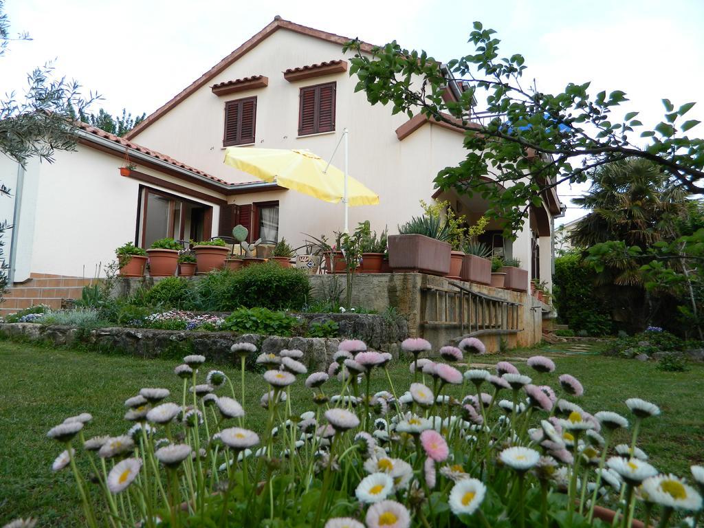 Apartments Zara & Jan Brzac Luaran gambar