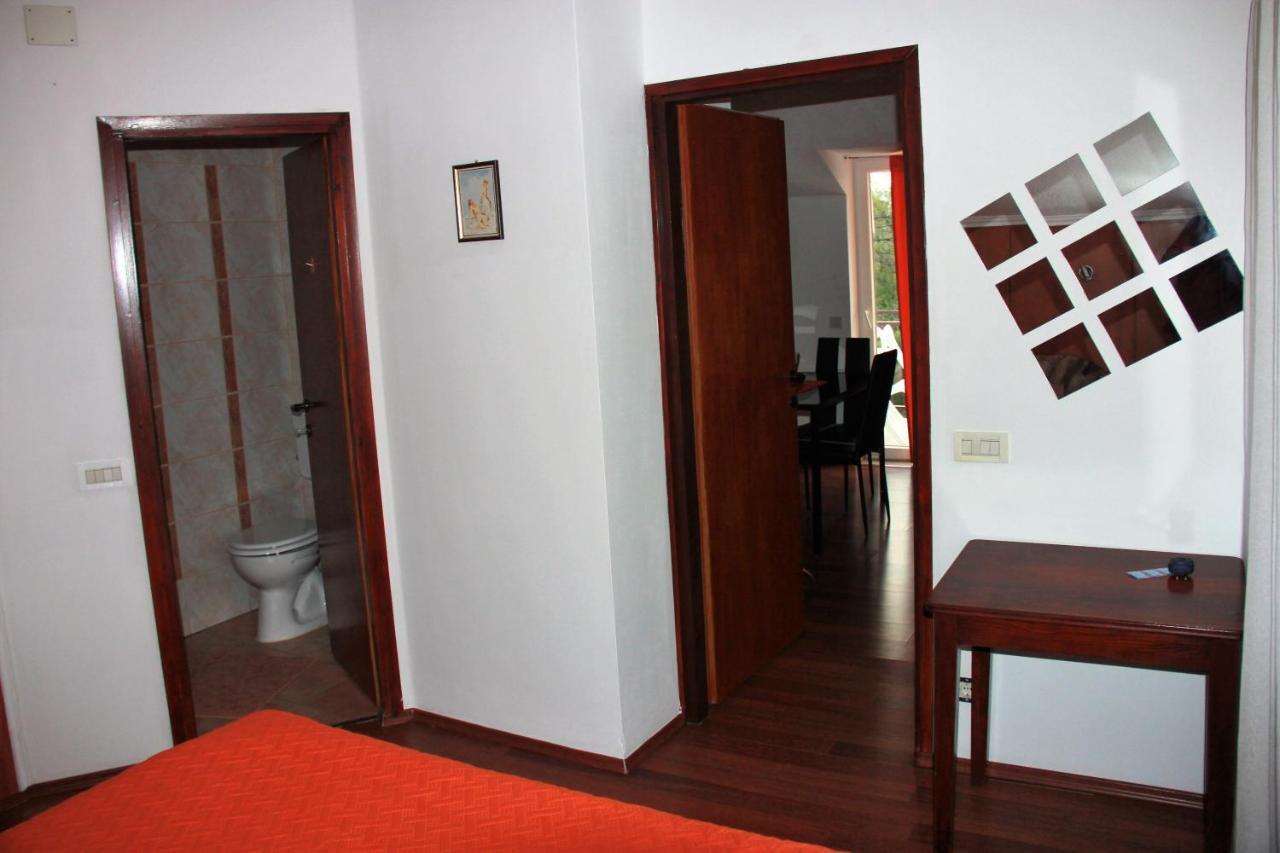 Apartments Zara & Jan Brzac Luaran gambar